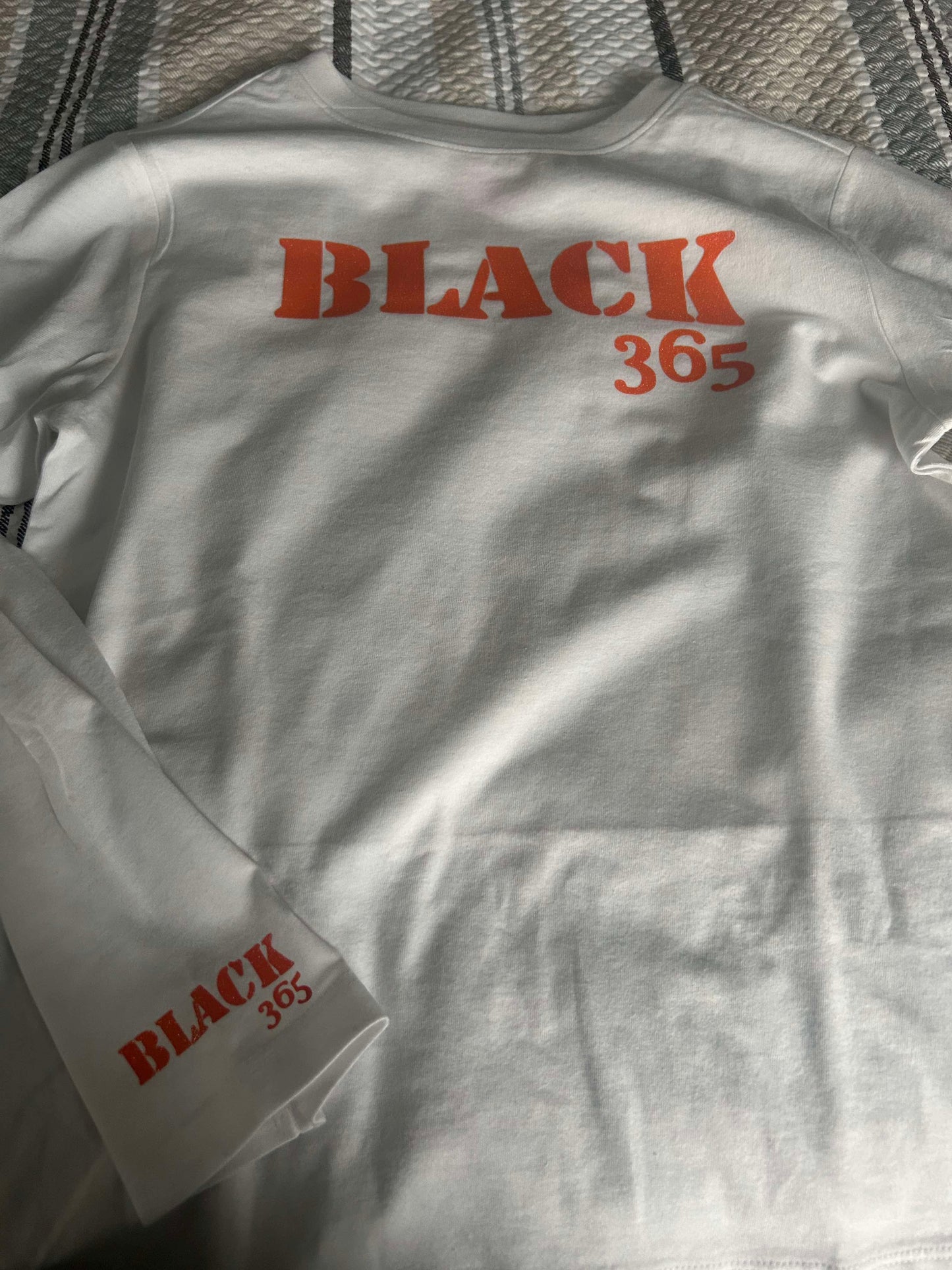 Black 365 - Sweatshirt Puff Lettered